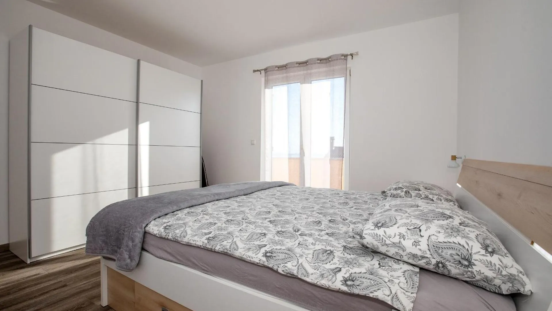 Sea View Apartment Lea Palit